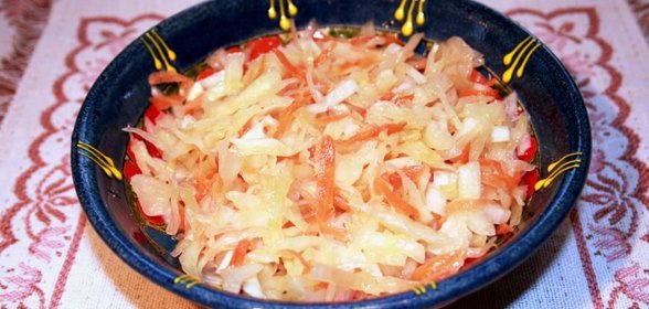 Домашняя квашеная капуста на зиму с ржаной мукой