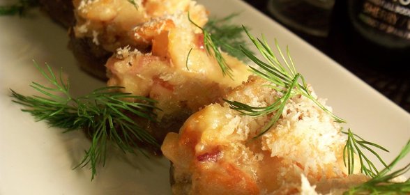 Грибы фаршированные беконом и креветками !!!