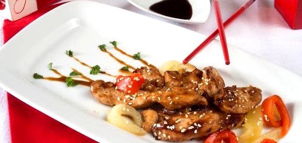Курица в соусе Терияки с кунжутом