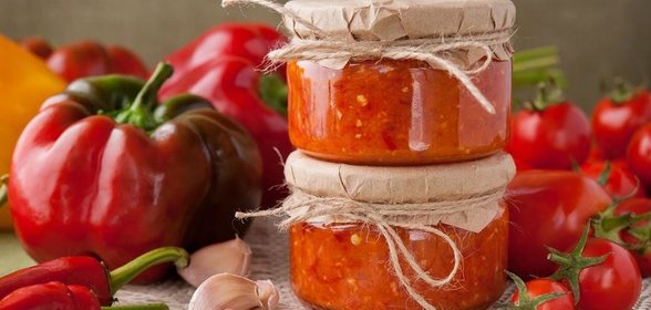 Томатная аджика