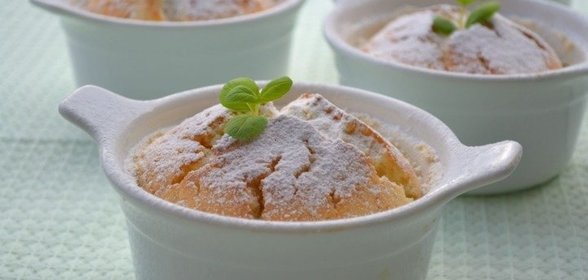 Лимонный влажный кекс