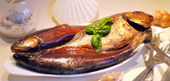 Рыба горячего копчения (коптим без коптильни)
