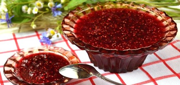 Джем из малины на смородиновом соке в мультиварке