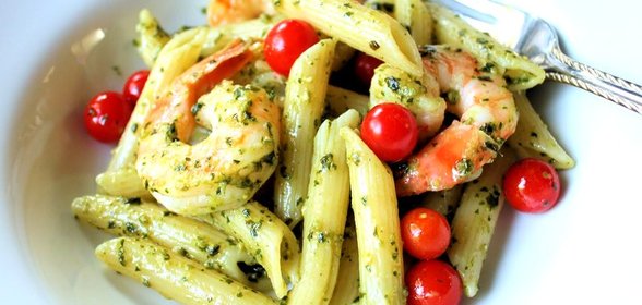 Макароны с креветками