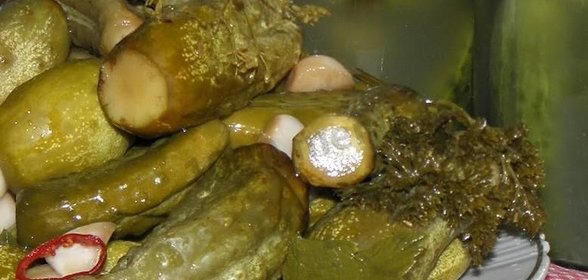 Броженые огурцы на зиму без сахара