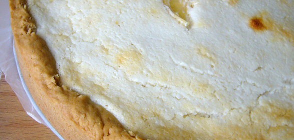 Пирог с кокосово-творожным суфле