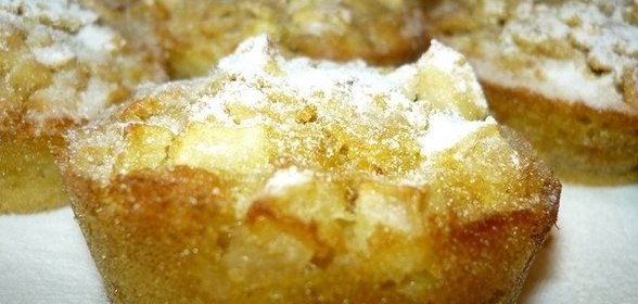 Маффины с овсянкой и яблоками