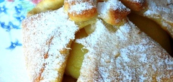 Творожное тесто с яблоками