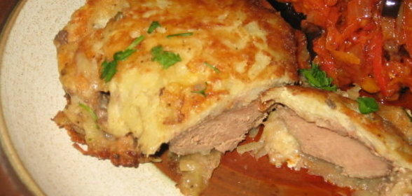 Свежие ягоды лимонника в сахаре