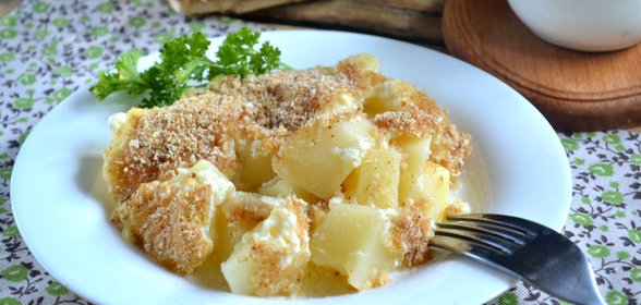 Картофель под белым соусом