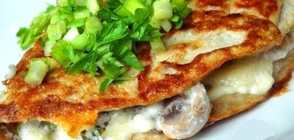 Бризоль с зеленью и шампиньонами