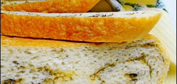 Пшеничный хлеб с ароматными травами и чесноком. Тест-драйв