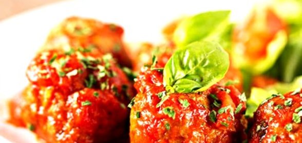 Индейка в винном соусе