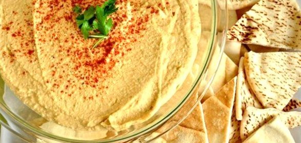 Хумус из консервированного нута