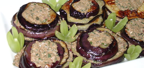 Ежевичное желе с черной бузиной