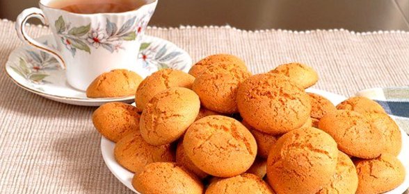 Печенье амаретти с вишней