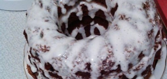 Щи из квашеной капусты с фасолью