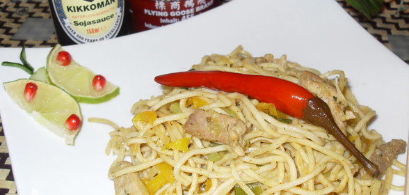 мясо в кисло-сладком соусе (по мотивам Bami Goreng)