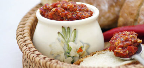 Аджика на зиму (не классическая)