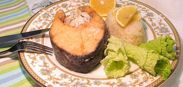 В объятиях твоих! Лосось с соусом Киккоман и медом запеченный с чесноком