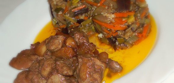 Куриные печеночки с яблоками