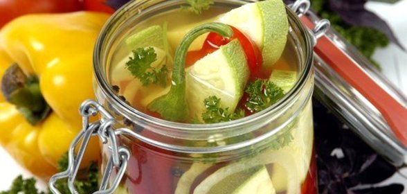 Маринованные итальянские овощи