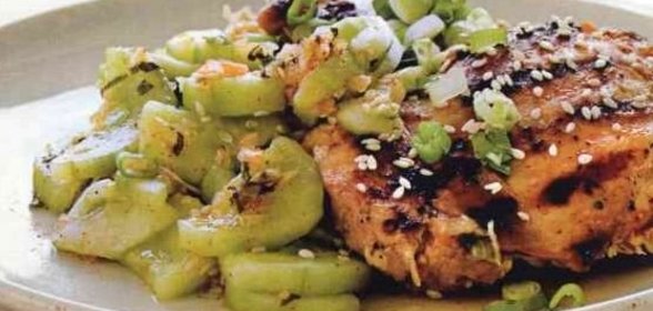 Щи из квашеной капусты с головизной