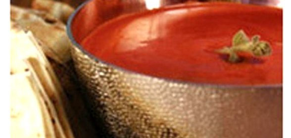 Соус из вяленых томатов и белой фасоли