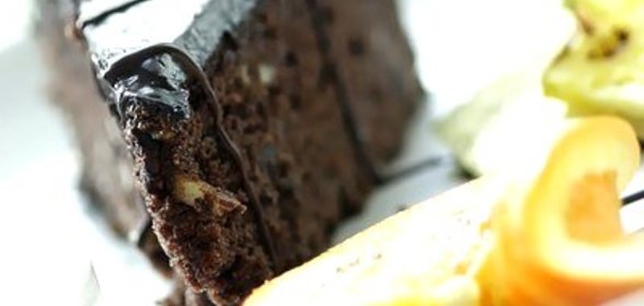 Шоколадный торт с имбирем