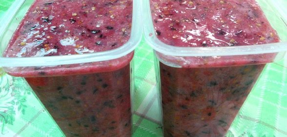 Пюре из смородины замороженное