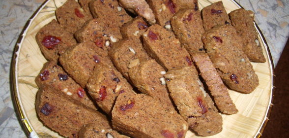 Цельнозерновые Бискотти с орехами и сухофруктами