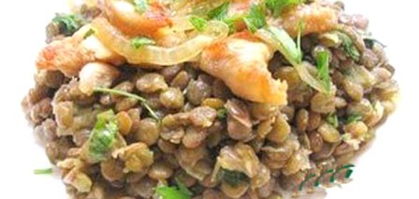 Чечевица с куриным филе