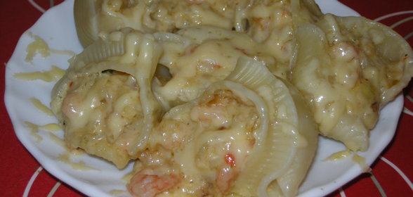 РАКУШКИ ФАРШИРОВАННЫЕ КРЕВЕТКАМИ В СЛИВОЧНОМ СОУСЕ