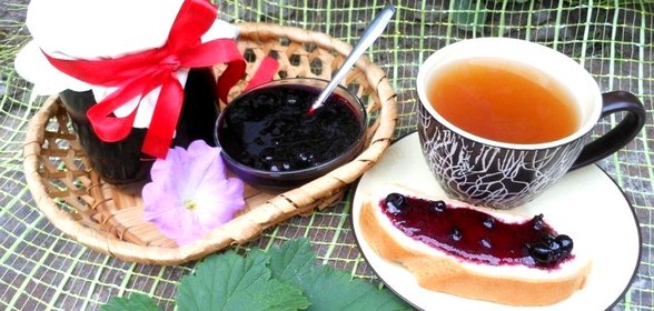 Варенье из черной смородины Пятиминутка