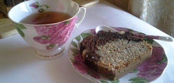 Кекс банановый с грушей и орехами (постный вариант)