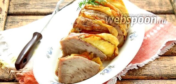 Свинина гармошкой с помидорами и сыром