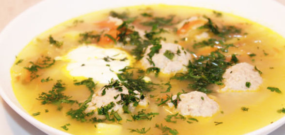 Пирог из макарон с брокколи