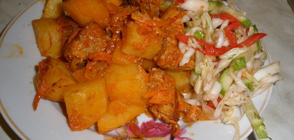 Мясо с картофелем в маринаде