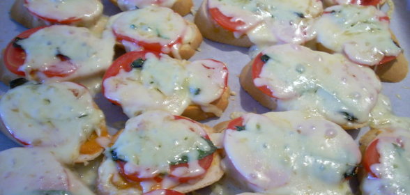 Горячие бутерброды с мятой