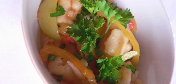 Рыба под соусом из перцев