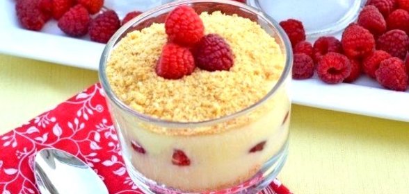 Малиновый чизкейк-парфе без выпечки