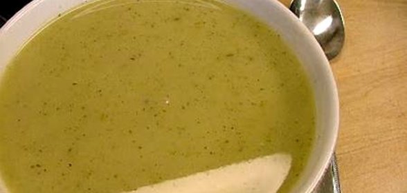 Летний суп-пюре из картофеля и цукини