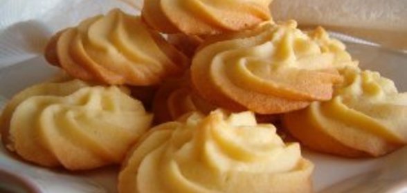 Новогодние рулеты из индейки с фруктами