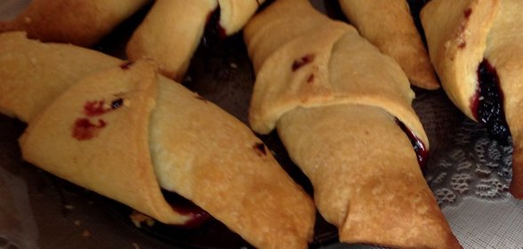 Рогалики с джемом