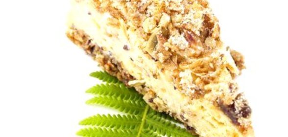 Торт безе с грецкими орехами