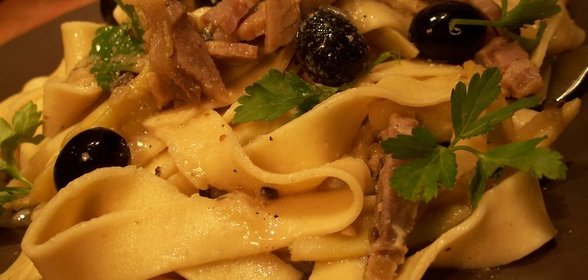 Лагман (лапша с мясом) таджикское блюдо