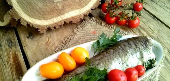 Сазан в фольге в духовке