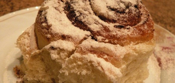 Булочки с маслом и корицей