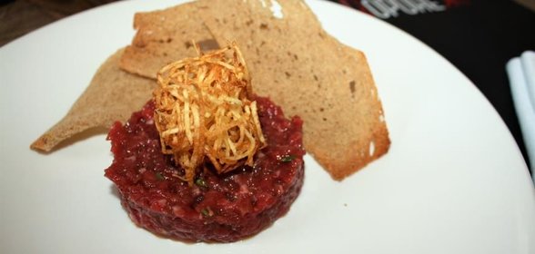 Тартар с трюфельным маслом