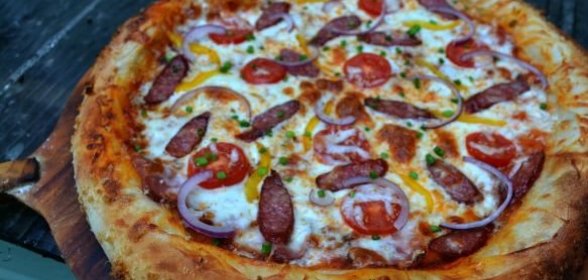 Салат с рисом (консервированный)